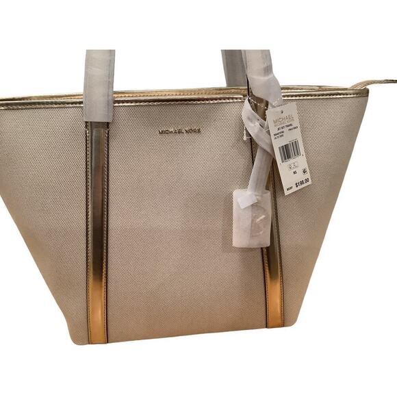 MICHAEL MICHAEL KORS JET SET TRAVEL CREAM/GOLD TOTE NWT $198 - Picture 2 of 6